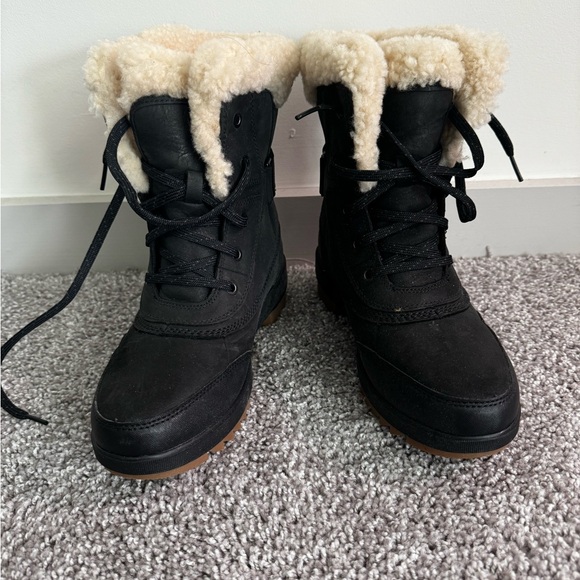 Women’s Sorel Waterproof Winter Boot Size 8.5 - Picture 1 of 6